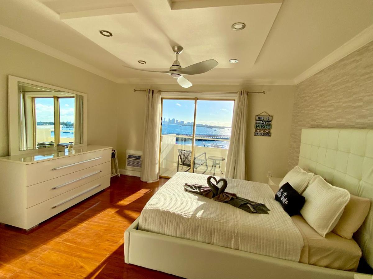 Deluxe Waterfront One Bedroom Apartment With Miami Skyline View, Free Parking 5 Mins Drive To Маями Бийч Екстериор снимка